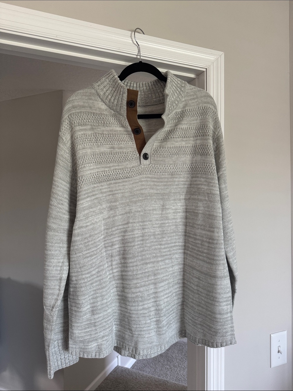 Amazon Men's Light Gray V-Neck Knit Sweater with Contrast Placket
